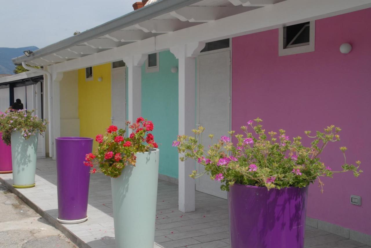 Marechiaro Paestum Hotel Exterior photo